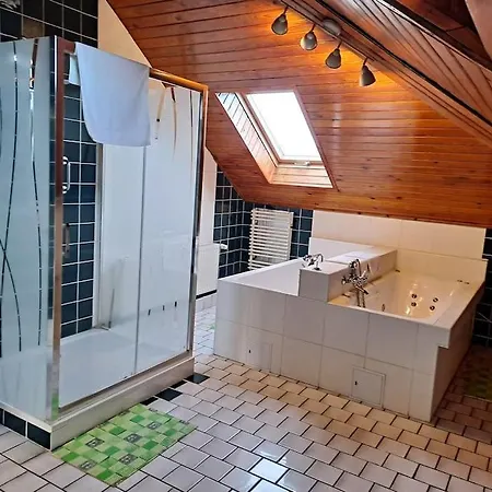 Dom W Karkonoszach Z Basenem 5 Sypialni * Kowary