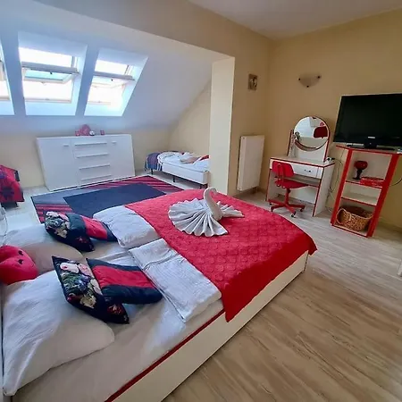 Dom W Karkonoszach Z Basenem 5 Sypialni * Kowary