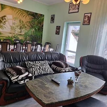 Dom W Karkonoszach Z Basenem 5 Sypialni Kowary