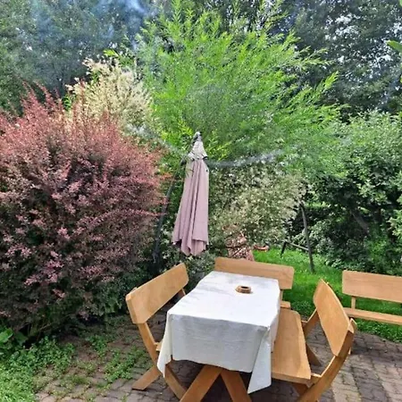 Holiday home Dom W Karkonoszach Z Basenem 5 Sypialni Kowary