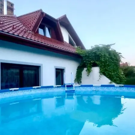 Dom W Karkonoszach Z Basenem 5 Sypialni * Kowary