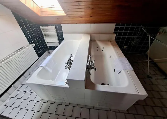 Dom W Karkonoszach Z Basenem 5 Sypialni