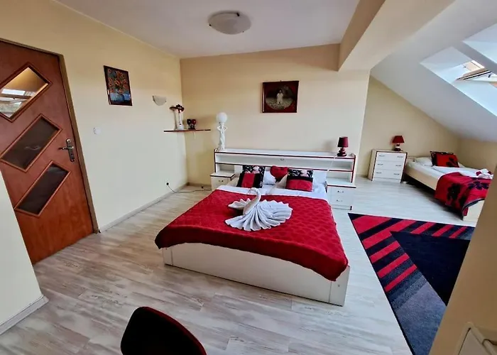 Dom W Karkonoszach Z Basenem 5 Sypialni Dom wakacyjny